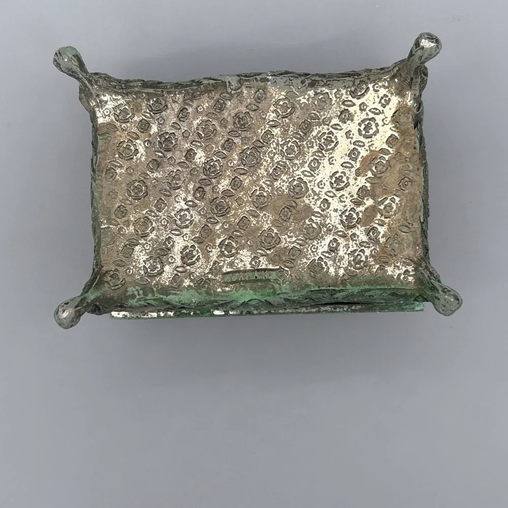 Vintage Metal Jewelry Box Trinket Footed Velvet Lining Cross Religious Patina‎